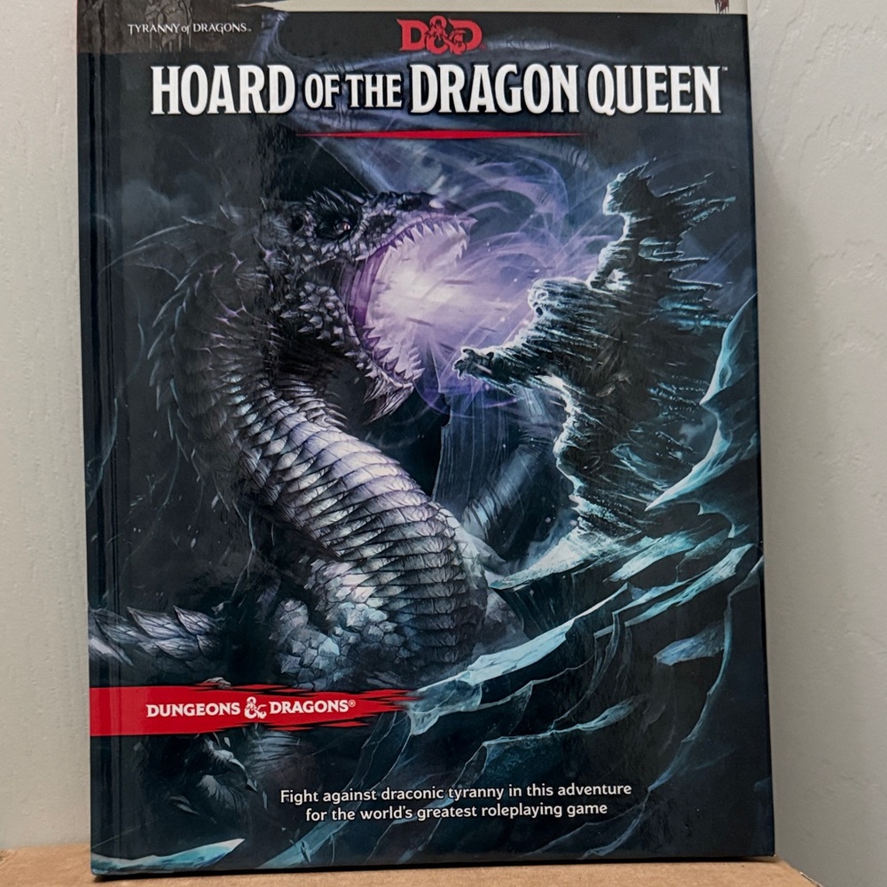Dungeons & Dragons Hoard of the Dragon Queen Book